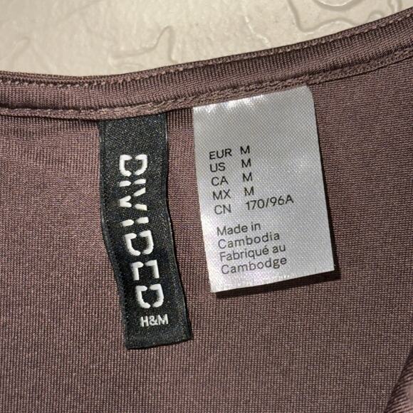 Y2k h&m body on ruched sweetheart fairy whimsy goth mini dress size medium - Picture 4 of 6